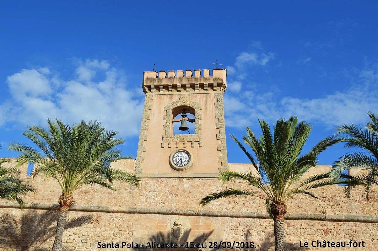 23 SANTA POLA CHATEAU FORT ET PLACE GLORIETA (6).JPG